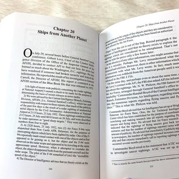 The FBI CIA UFO Connection Book - Picture 4 of 5